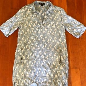 Blue & White Patterned Half- Sleeve Dress